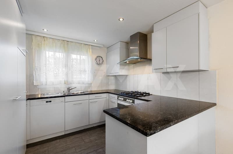 Family-friendly 6.5-room corner house in Winterthur-Dättnau (4)