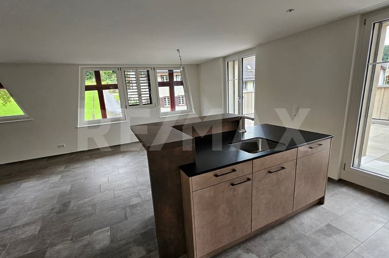 Ready-to-move-in 5.5-room owner-occupied apartment in an attractive residential location (4)