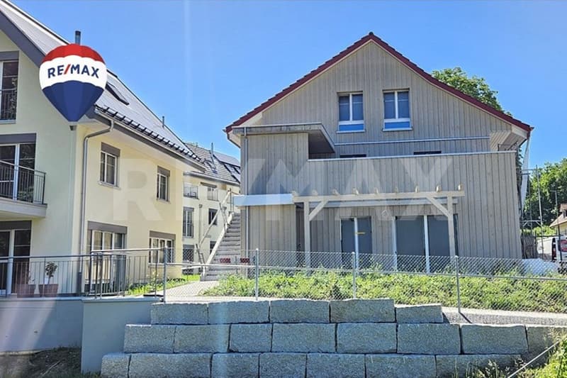 Ready-to-move-in 5.5-room owner-occupied apartment in an attractive residential location (1)