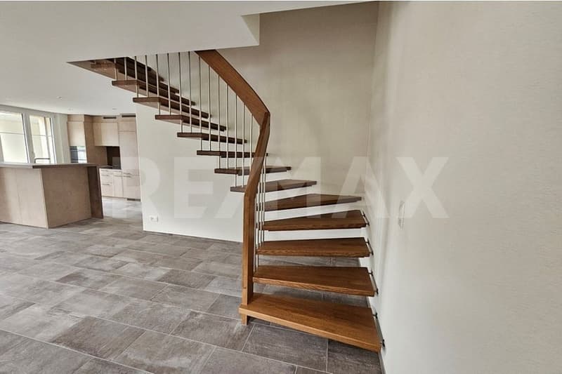 Ready-to-move-in 5.5-room owner-occupied apartment in an attractive residential location (5)