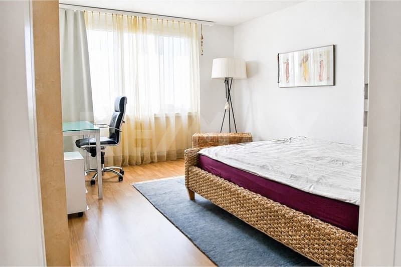 Bright 3.5-room owner-occupied apartment with balcony in a quiet residential area (9)