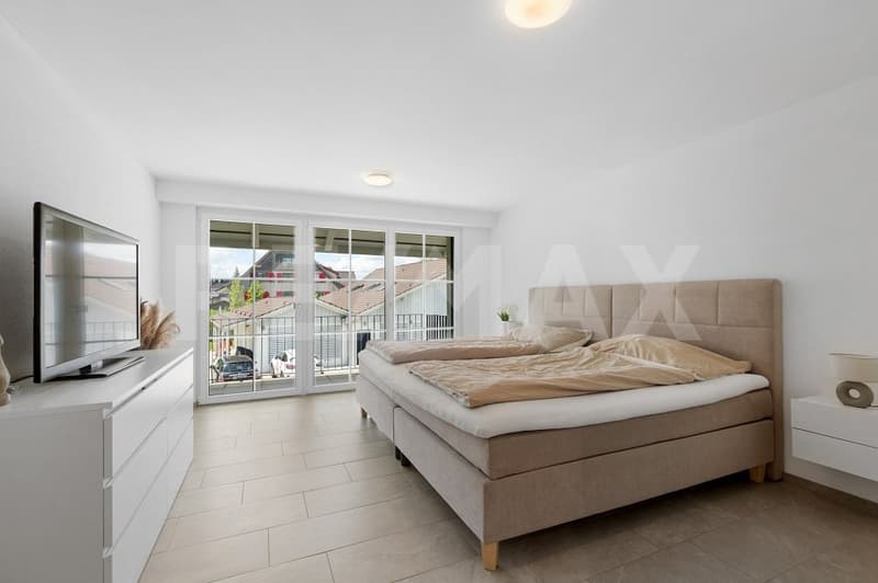 Spacious 4.5-room owner-occupied apartment in a central residential area (9)