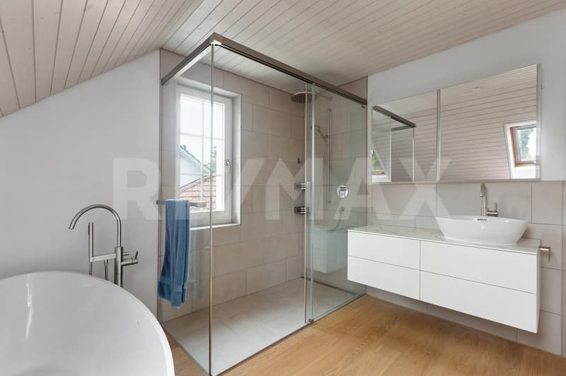 Maison de campagne charmante avec extension stylée dans un quartier résidentiel calme (11)
