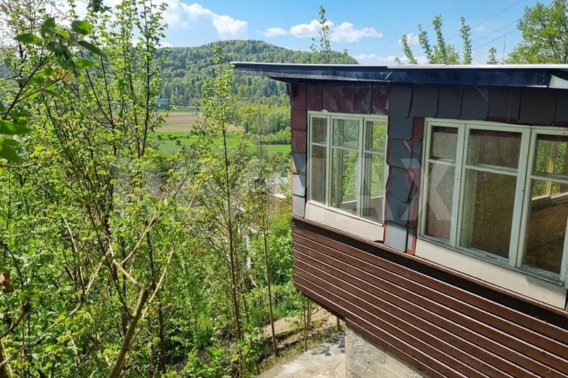 Maison de week-end bien entretenue avec diverses possibilités d'utilisation (6)