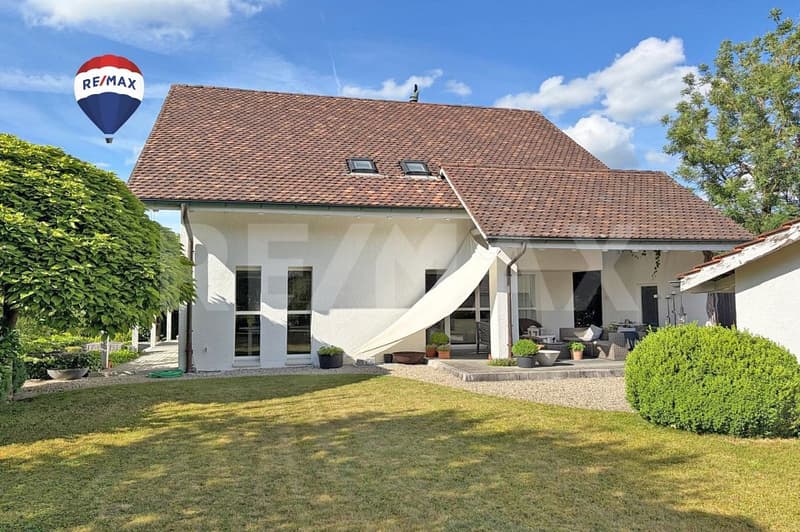 6.5 (7.5) -Zi.-EFH im Baurecht mit Garten und Doppelgarage (1)