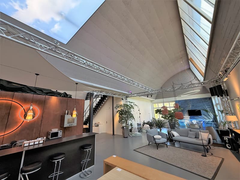 Versatile Retail Space – 427 m² (1)