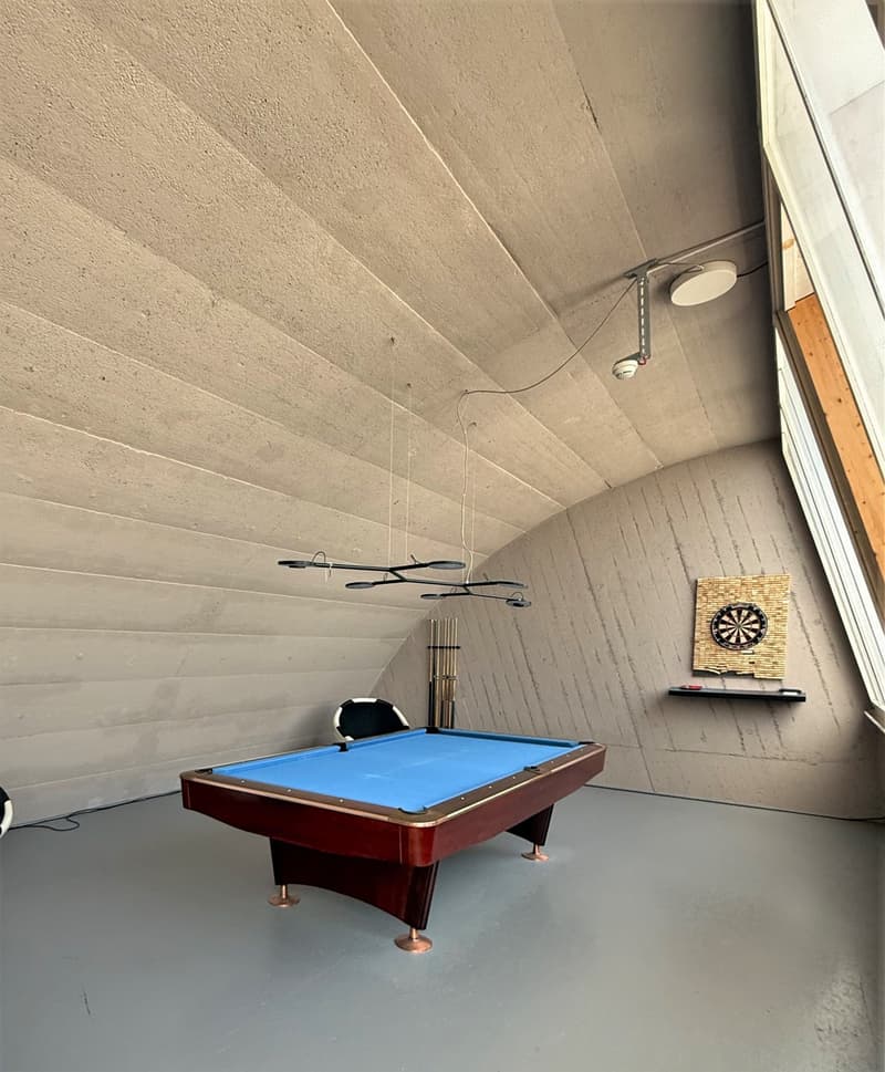 Versatile Retail Space – 427 m² (7)