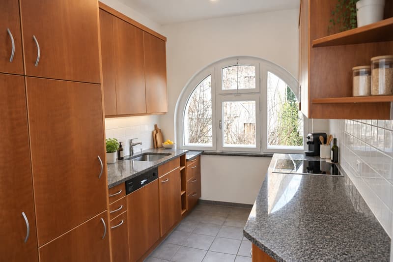 Charmante 4.5-Zimmer-Wohnung mit Terrasse in Dornach (3)