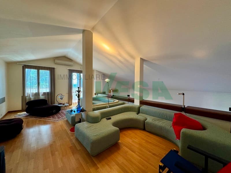 Wonderful property on the edge of beautiful San Gimignano, Tuscany (8)