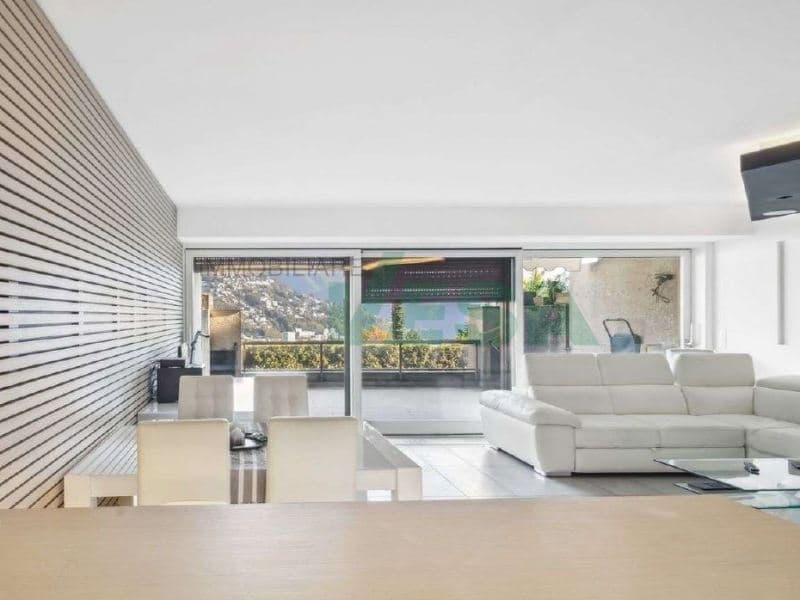 Moderno e luminoso appartamento 2 locali con splendida vista lago (2)