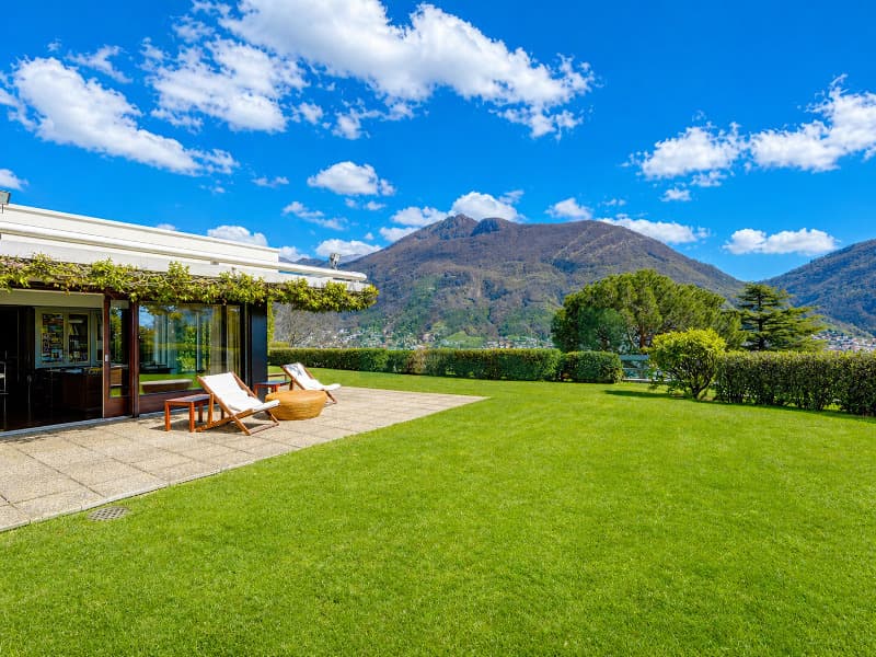 Splendido attico 6,5 locali con fantastica vista lago e bel giardino (3)