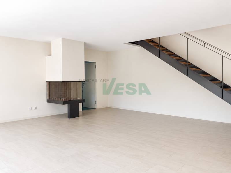 Confortevole e spaziosa villa moderna in posizione idilliaca (12)