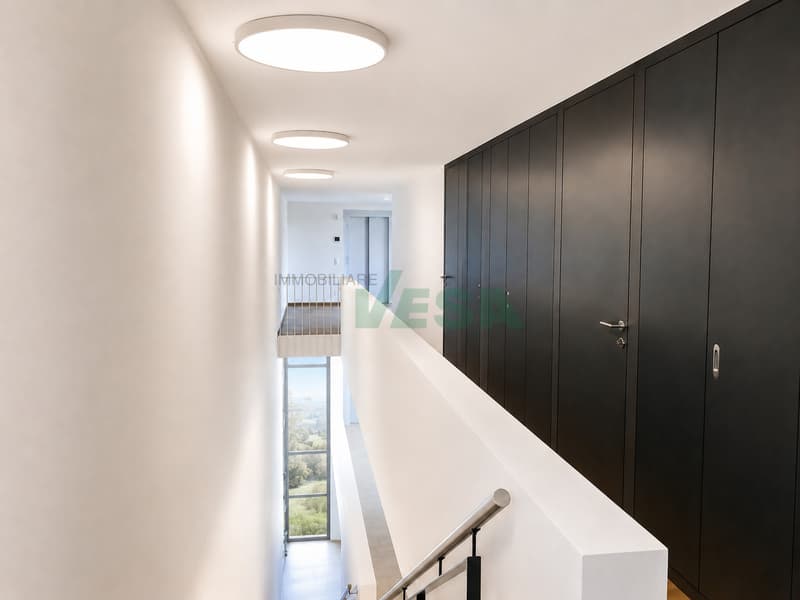 Confortevole e spaziosa villa moderna in posizione idilliaca (7)