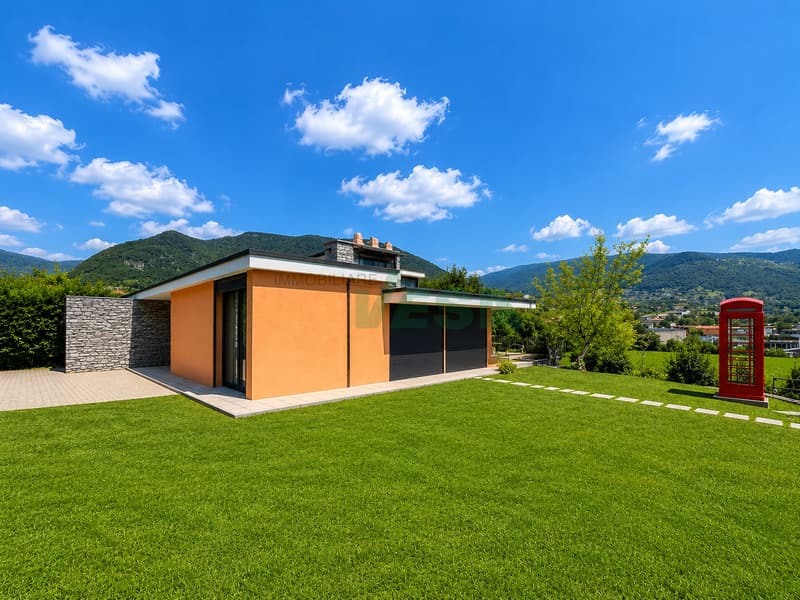Grande terreno con splendida vista panoramica sui vigneti (4)
