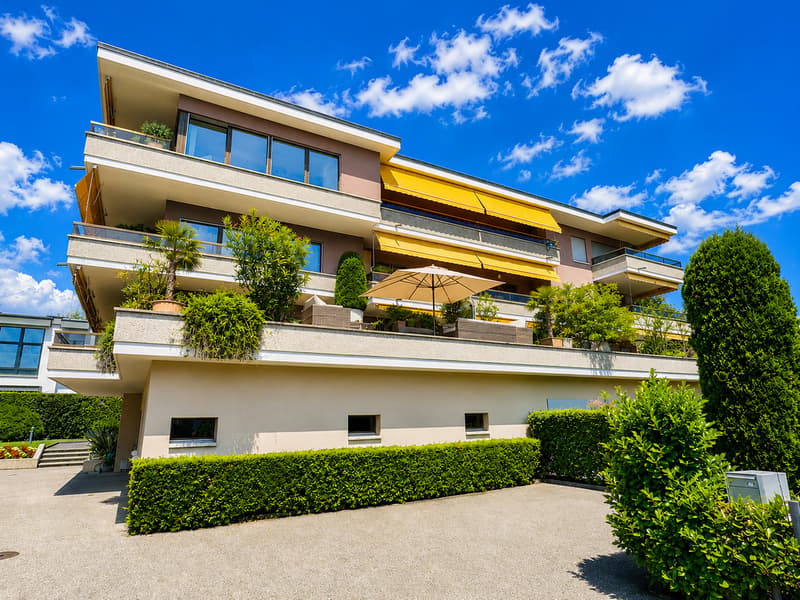 Spazioso e tranquillo appartamento 3,5 locali con giardino privato (2)