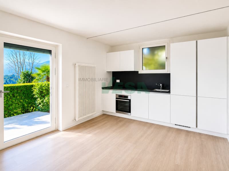 Delizioso appartamento monolocale con vista lago e bella terrazza (8)