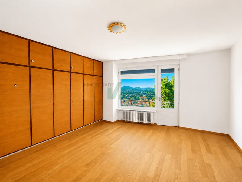 Spaziosa casa con 3 appartamenti (unibili) e con una magnifica vista (8)