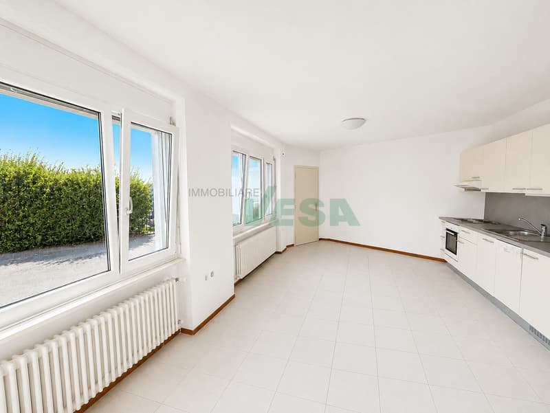 Spaziosa casa con 3 appartamenti (unibili) e con una magnifica vista (6)