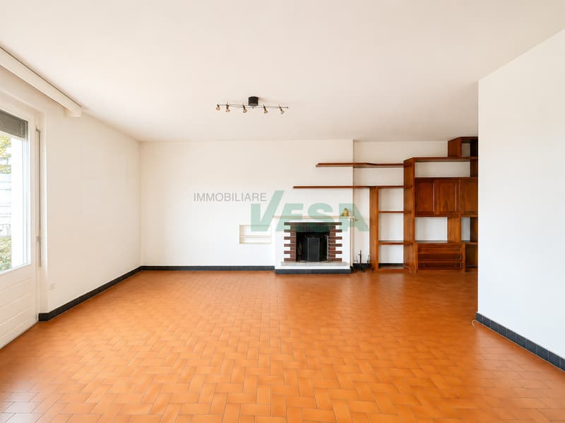 Spaziosa casa con 3 appartamenti (unibili) e con una magnifica vista (13)