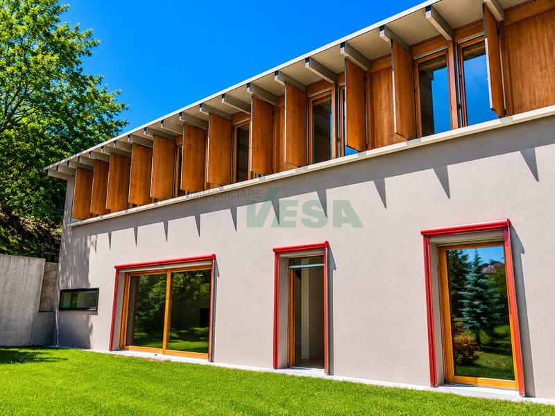 Confortevole e spaziosa villa moderna in posizione idilliaca (8)