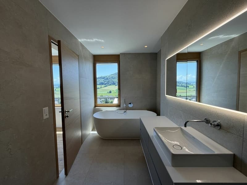 Habiter avec un panorama - maison de famille luxueuse avec vue sur les montagnes (5)