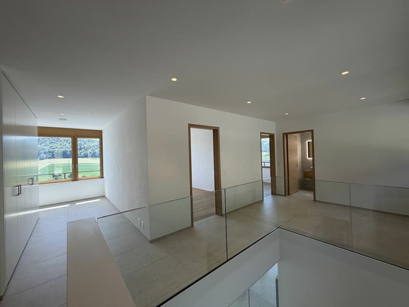 Habiter avec un panorama - maison de famille luxueuse avec vue sur les montagnes (9)