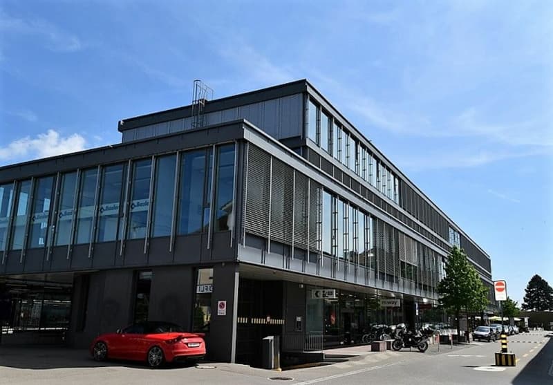GH Railcenter Wil - Tiefgaragenparkplatz zu vermieten (1)