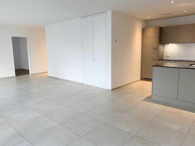 Wohnkomfort mit grosszügigem Balkon (4)