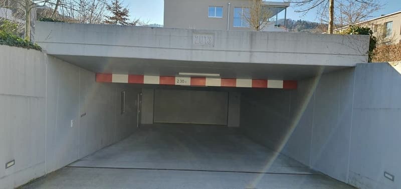 Tiefgaragenplatz zu vermieten (1)
