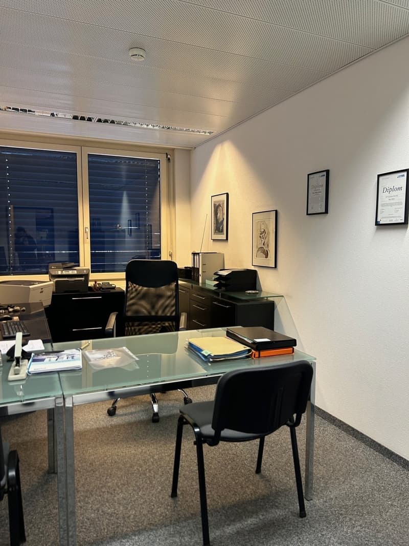 Büro 2