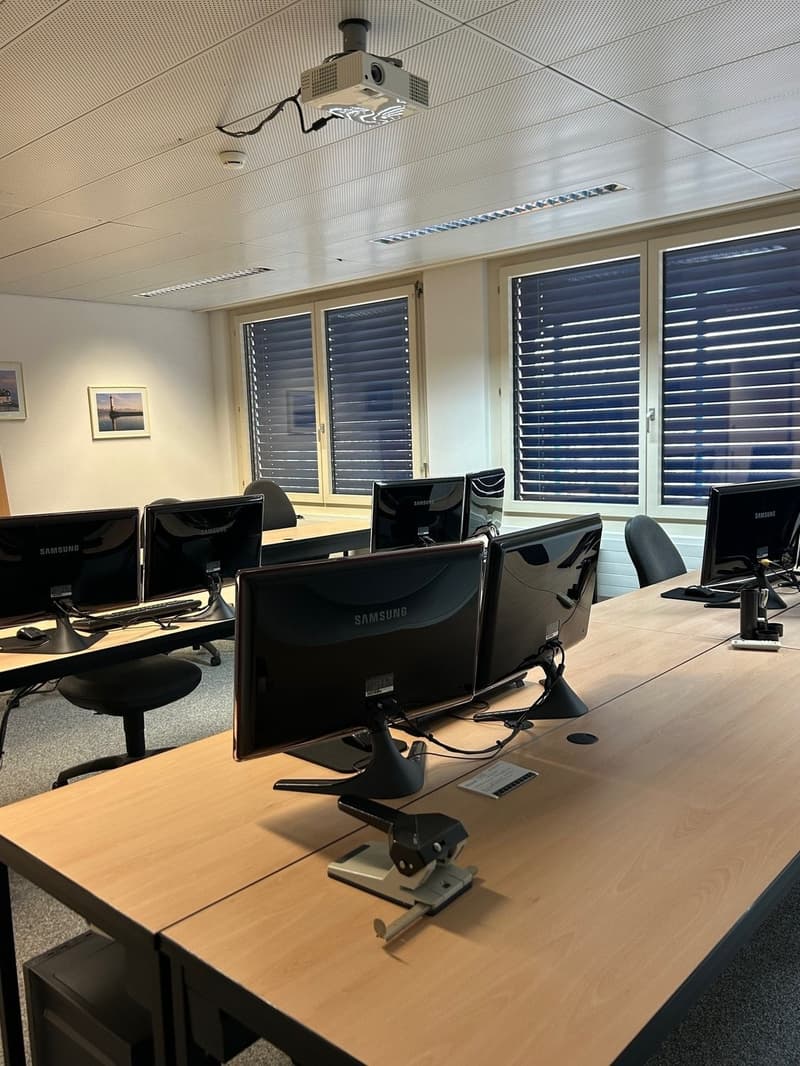 Büro 5
