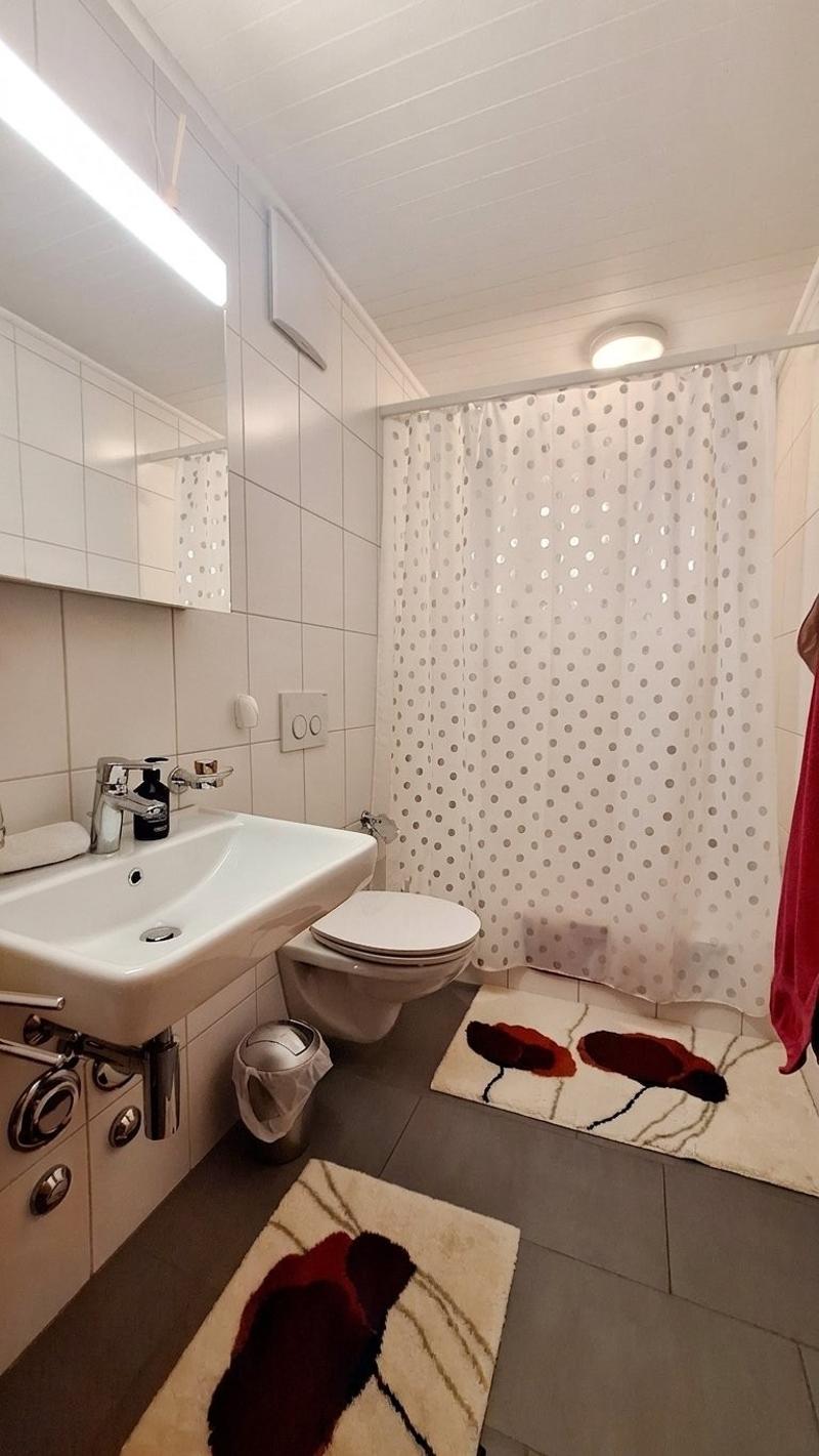 Bad mit Dusche