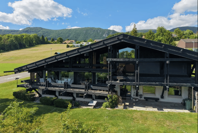 Sensationelle Landhausvilla mit unverbaubarer Alpensicht ein Juwel der Extraklasse (1)