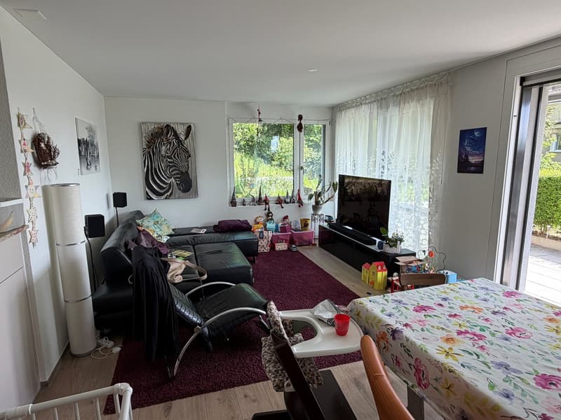 Appartement moderne 4.5 pièces dans un quartier calme à Zürich-Höngg (5)