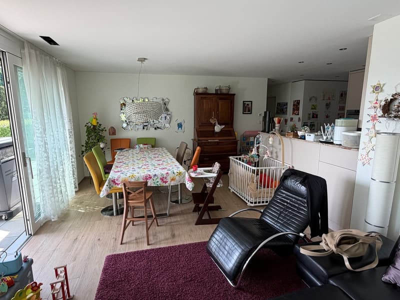 Appartement moderne 4.5 pièces dans un quartier calme à Zürich-Höngg (6)