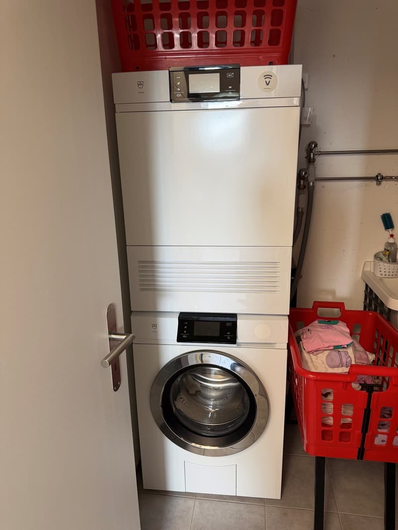 Appartement moderne 4.5 pièces dans un quartier calme à Zürich-Höngg (9)