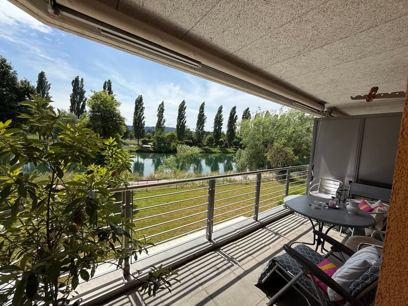 Ampio appartamento di 4 locali direttamente sul Limmat (10)