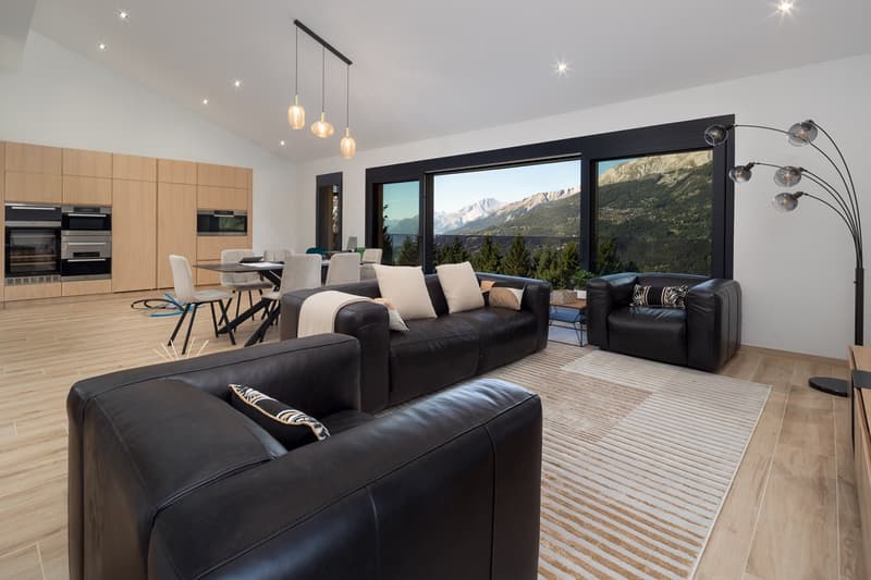 Chalet as a main residence in Crans-Montana (7)