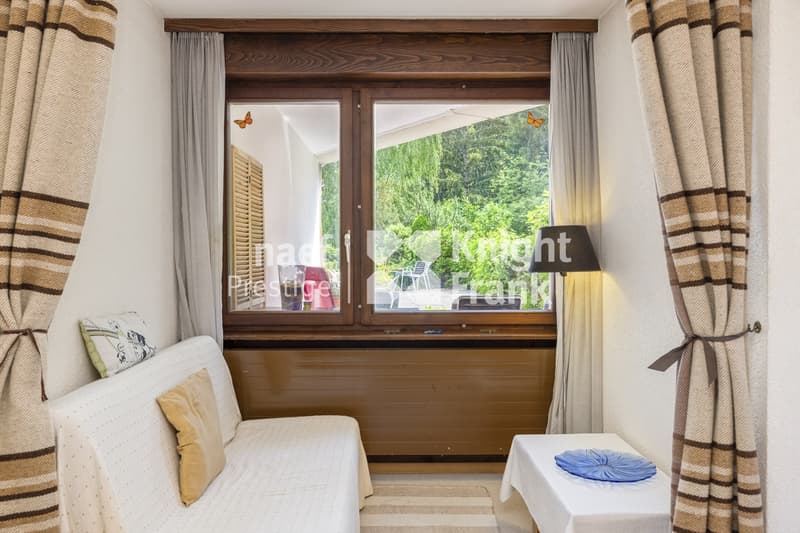 Charming apartment with terrace (2)