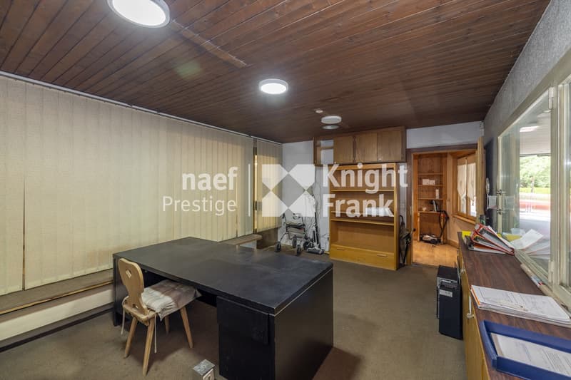 Garage / Local commercial d'exception au coeur de Crans-Montana (5)
