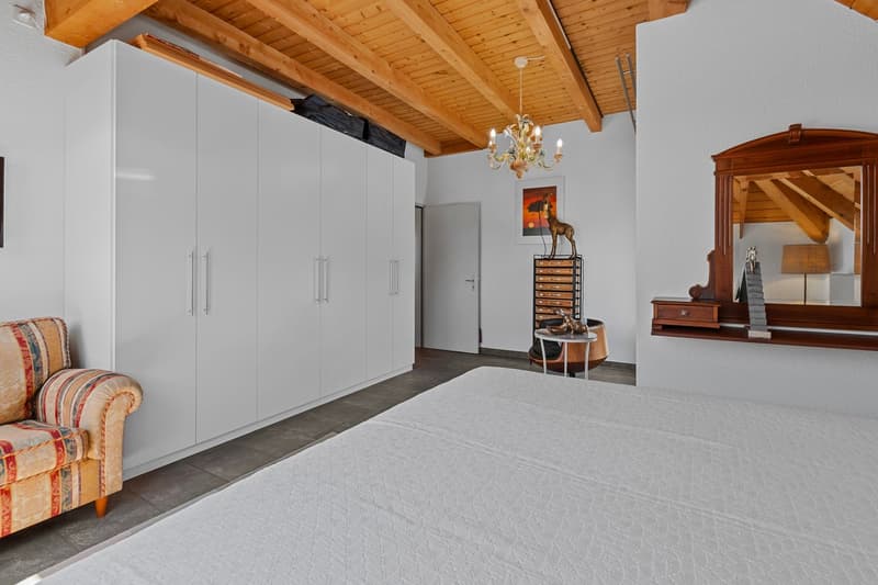 Appartement moderne 3.5 pièces avec balcon et garage à Buttikon SZ (20)