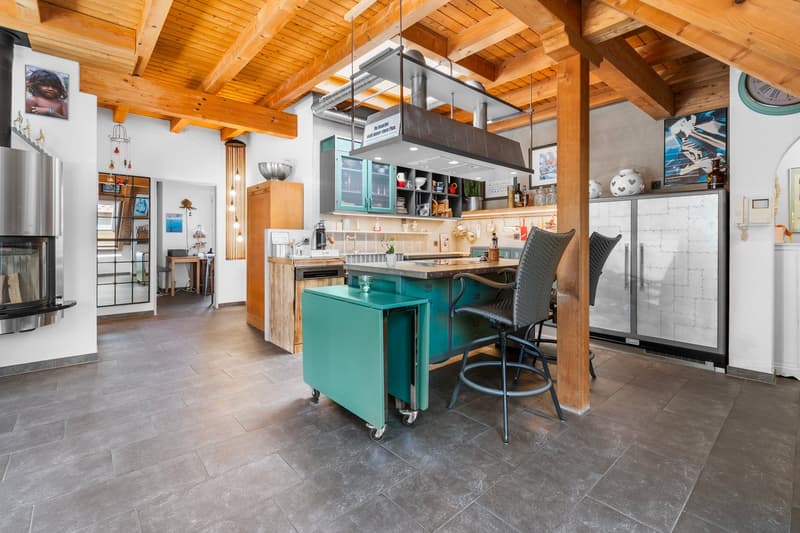 Appartement moderne 3.5 pièces avec balcon et garage à Buttikon SZ (6)