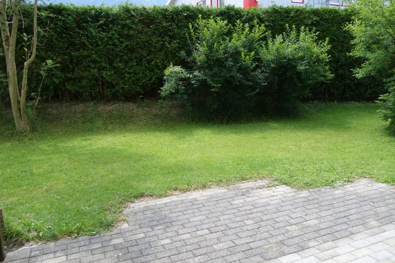 Geräumige 4.5-Zimmer-Wohnung im Erdgeschoss in Reichenburg (11)