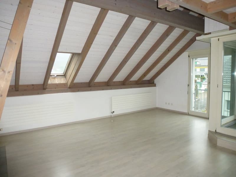 Charming 4-room attic apartment in Buttikon SZ – available for rent from October 2026 (5)