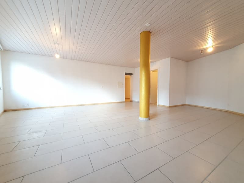 Gemütliche 1.5-Zimmer-Wohnung im historischen Gasthof Linthbrücke in Mollis (5)