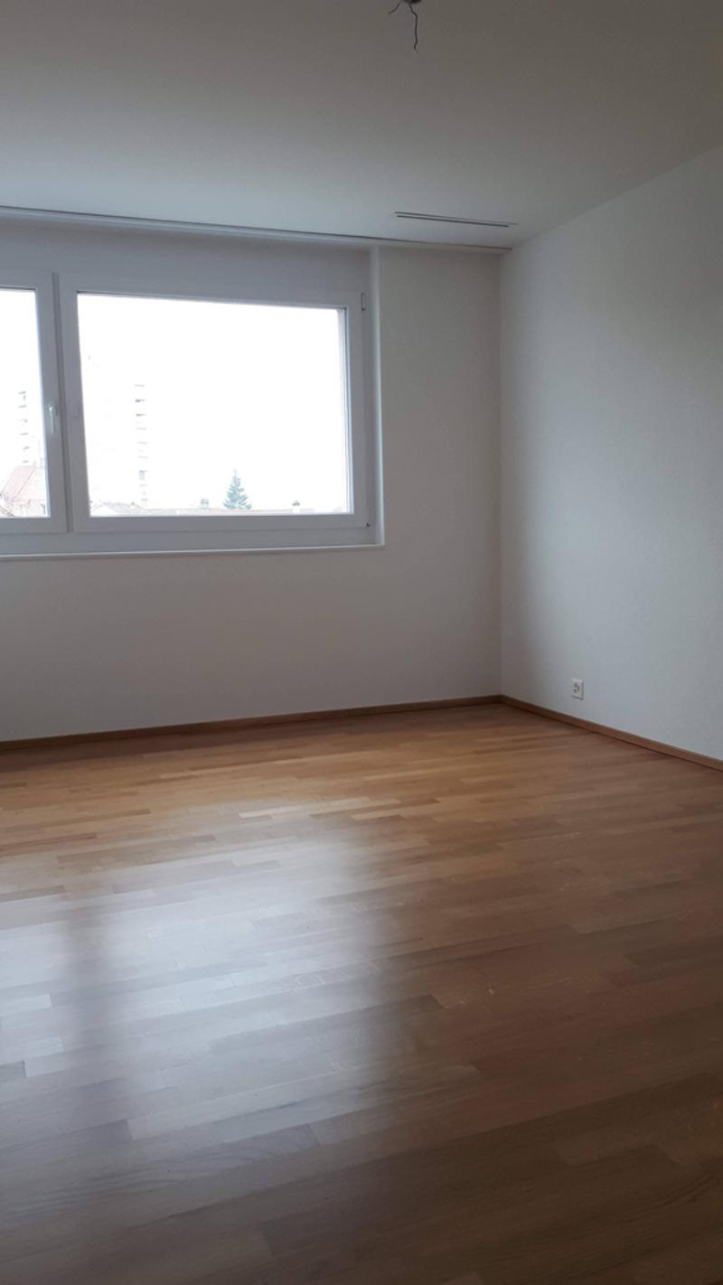Zimmer.jpg