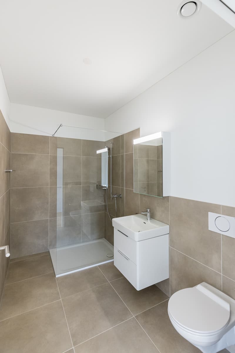 Nasszelle mit Dusche