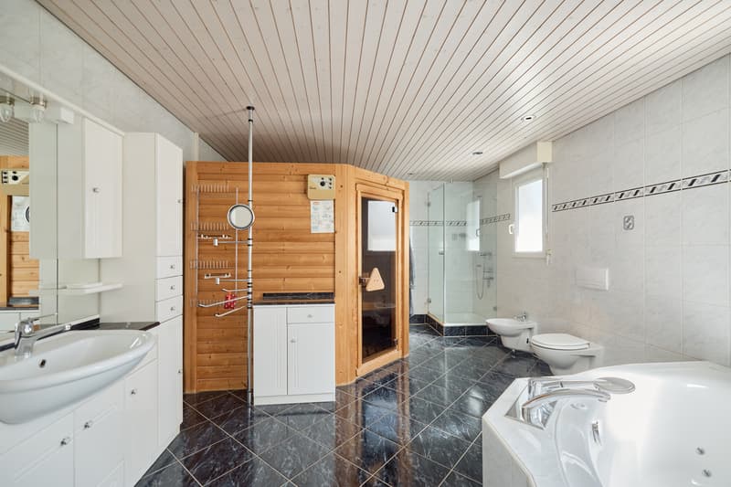 VILLA AVEC JARDIN ET ESPACE POUR INDIVIDUALITÉ (6)
