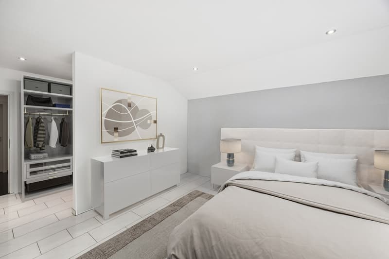 MODERN LIVING EXPERIENCE IN A POPULAR LOCATION (7)