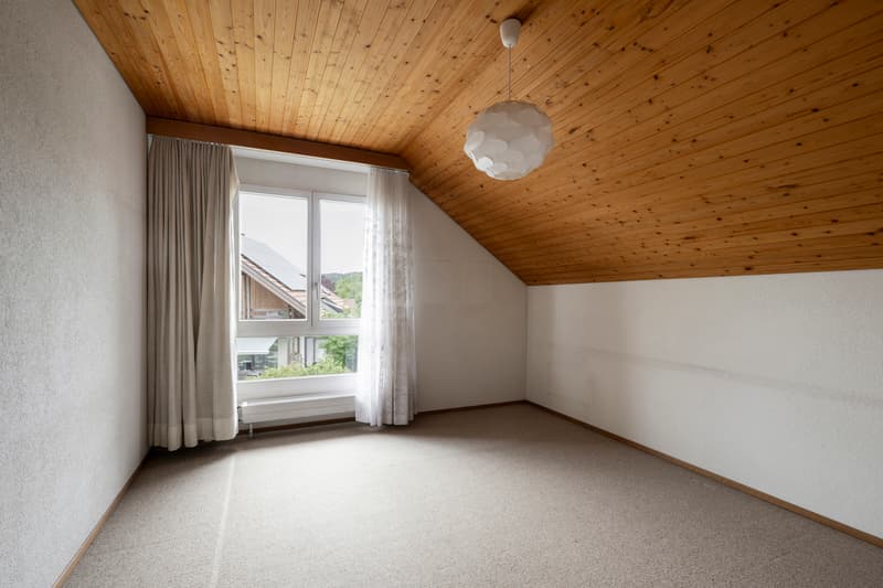 EINFAMILIENHAUS AN IDYLLISCHER LAGE (10)